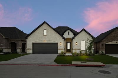 225 Ravenna Boulevard, Justin TX 76247