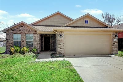 1827 College Street, Greenville TX 75401