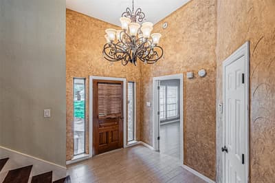 8808 Sylvan Court, Fort Worth TX 76120 - Photo 4
