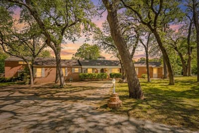 1504 Smilax Avenue, Fort Worth TX 76111