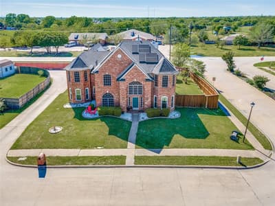 7517 Silverthorn Drive, Rowlett TX 75089