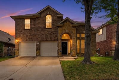 2451 Beachview Drive, Grand Prairie TX 75054
