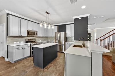 3928 Ironstone Lane, McKinney TX 75070 - Photo 5