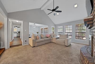 5715 Trail Crest Drive, Arlington TX 76017 - Photo 5