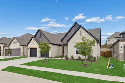1009 Blue Mist Court, Justin TX 76247 - Photo 4