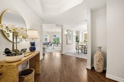 3401 Lee Parkway # 402, Dallas TX 75219 - Photo 2