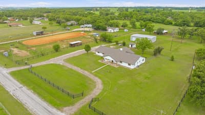 621 County Road 484, Stephenville TX 76401 - Photo 2