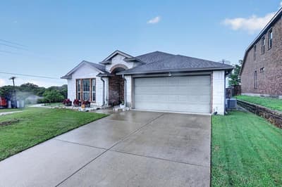 14089 Pioneer Bluffs Road, Balch Springs TX 75181