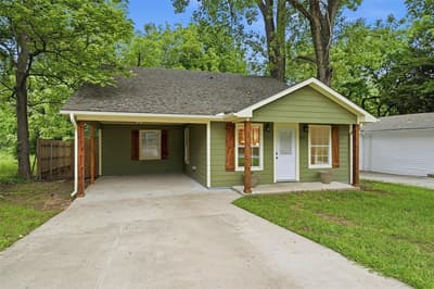 909 Thatcher Street, Denison TX 75020