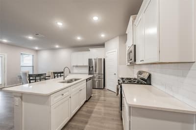 601 Bethpage Drive, Red Oak TX 75154 - Photo 5