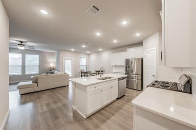 601 Bethpage Drive, Red Oak TX 75154 - Photo 4