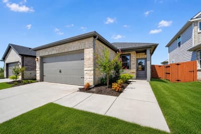 3516 Hank Drive, Heartland TX 75126