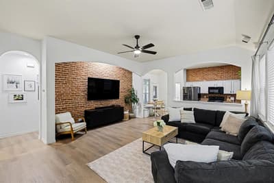 10013 Lexington Drive, Providence Village TX 76227 - Photo 4