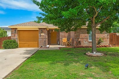 3145 Ronay Drive, Forest Hill TX 76140