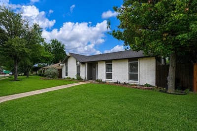 7318 Emory Oak Lane, Dallas TX 75249