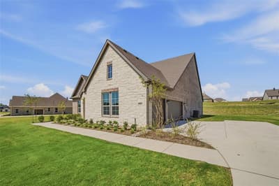 707 Water Side Drive, Van Alstyne TX 75495 - Photo 4