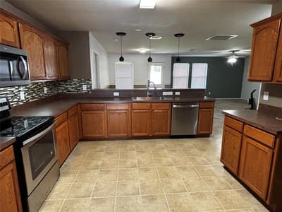 2027 Lake Trail Drive, Heartland TX 75126