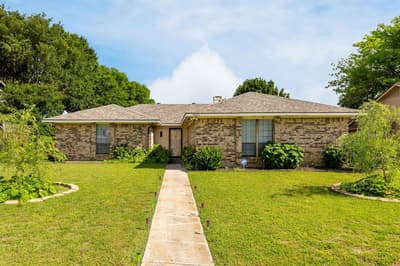 1865 Juniper Lane, Lewisville TX 75077