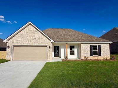 352 Hummingbird Lane, Princeton LA 71067