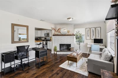 516 E Wintergreen Road, DeSoto TX 75115