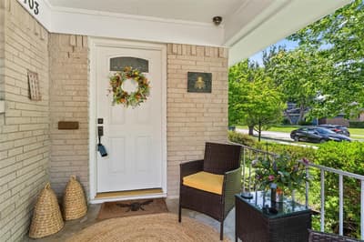 7103 Wake Forrest Drive, Dallas TX 75214 - Photo 3