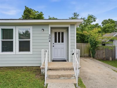 304 W Texas Street, Denison TX 75020 - Photo 3