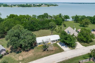 104 Cove Drive, Shady Shores TX 76208