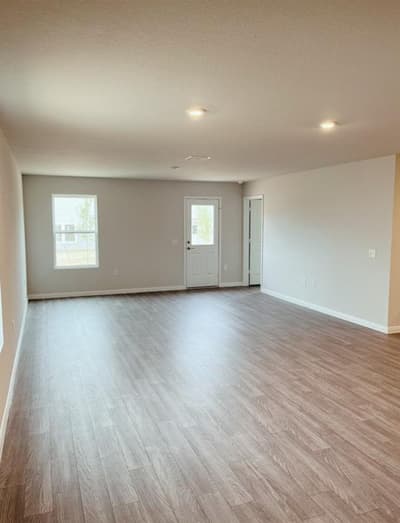 848 Bluffview Drive, Cleburne TX 76031 - Photo 4