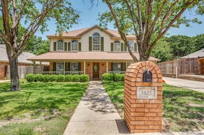 1432 Holley Creek Lane, Mansfield TX 76063