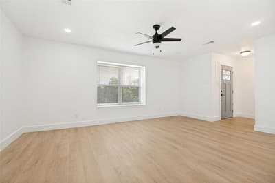 2406 Magna Vista Drive, Dallas TX 75216 - Photo 4