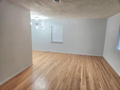 1838 Oak Hill Circle, Dallas TX 75217 - Photo 3