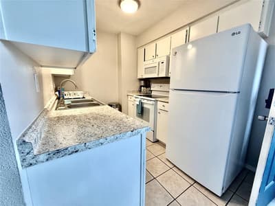 1905 W Morton Street # 19, Denison TX 75020 - Photo 3