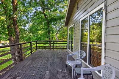 1001 Leaning Oak Drive, Tool TX 75143 - Photo 2