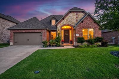 10909 Smithville Place, McKinney TX 75071 - Photo 2