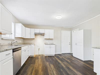 2712 Evans Avenue, Fort Worth TX 76104