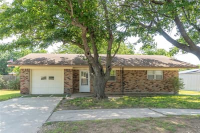 506 N Main Street, Muenster TX 76252