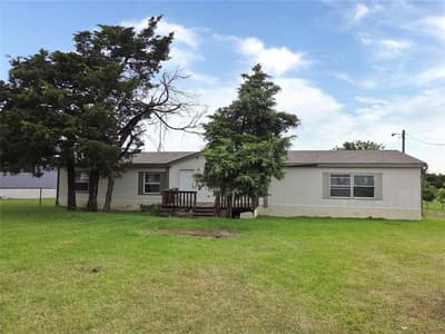 327 County Road 160, Whitesboro TX 76273
