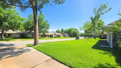 1601 Yarborough Drive, Sherman TX 75092 - Photo 2