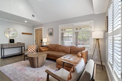 2619 Alco Avenue, Dallas TX 75211