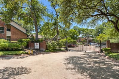 8601 Park Lane # 221, Dallas TX 75231