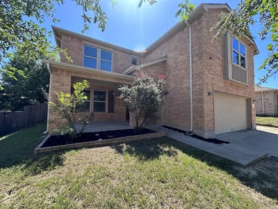 512 Tunnel Street, Cedar Hill TX 75104 - Photo 2