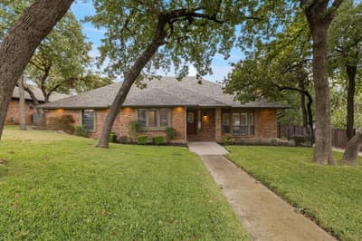 2618 Keystone Drive, Arlington TX 76006