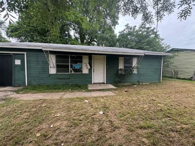 2447 E Pentagon Parkway, Dallas TX 75241