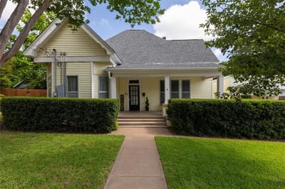 412 W Josephine Street, Weatherford TX 76086