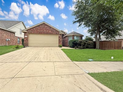 2006 Woodhurst Trail, Heartland TX 75126