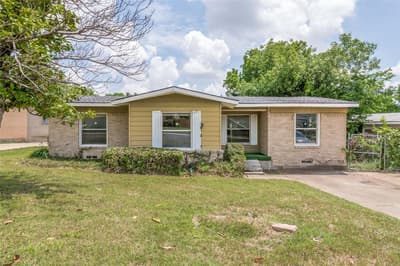1112 E Ann Arbor Avenue, Dallas TX 75216