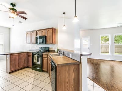 9941 Northgate Drive, McKinney TX 75072 - Photo 4