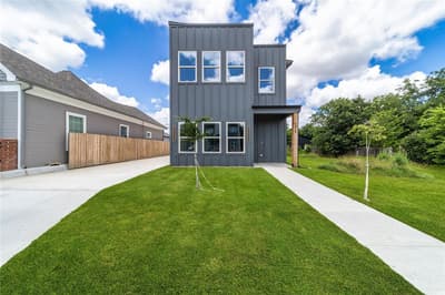 1426 Evans Avenue, Fort Worth TX 76104