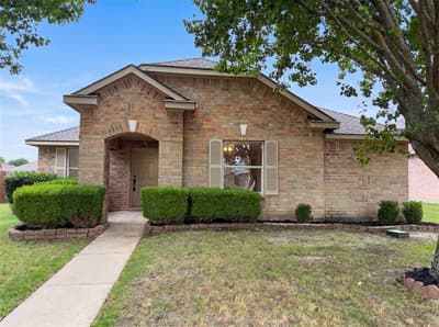 111 Forest Park Lane, Red Oak TX 75154