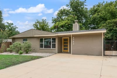 6742 Hialeah Drive, Dallas TX 75214 - Photo 2
